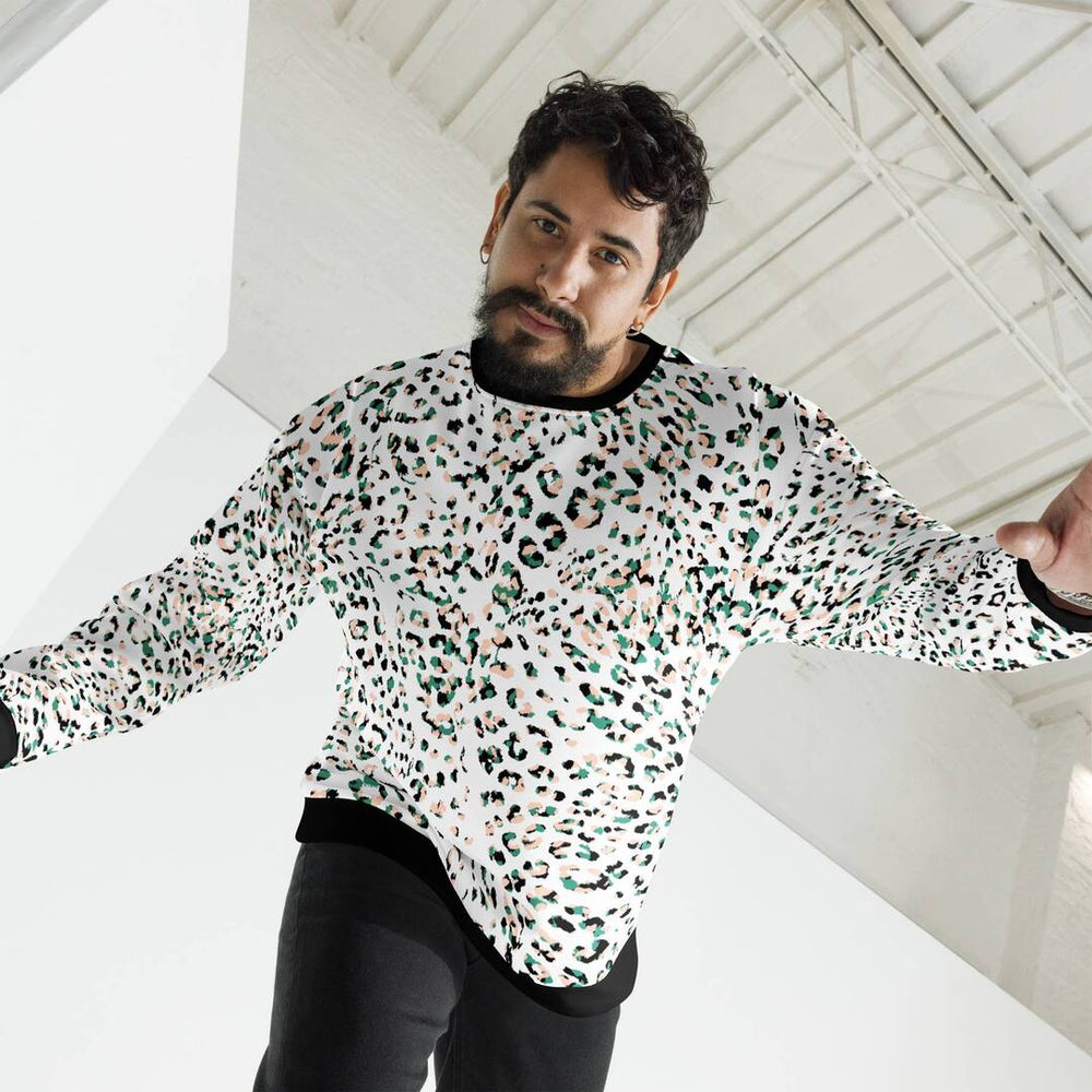 Leopard Pattern Unisex Sweatshirt — detail view 2