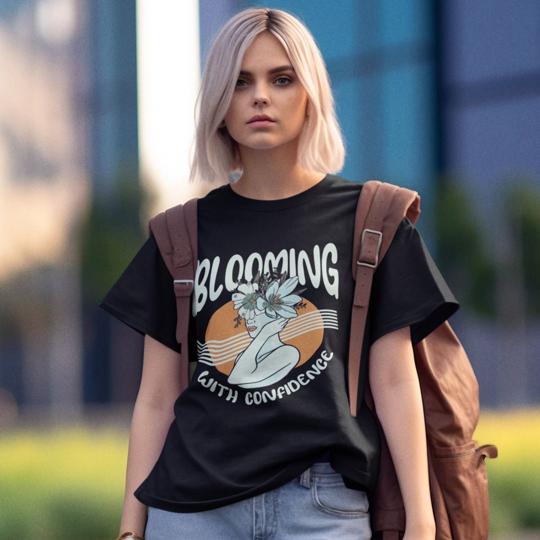 Cotton oversized t-shirt with Blooming With Confidence print