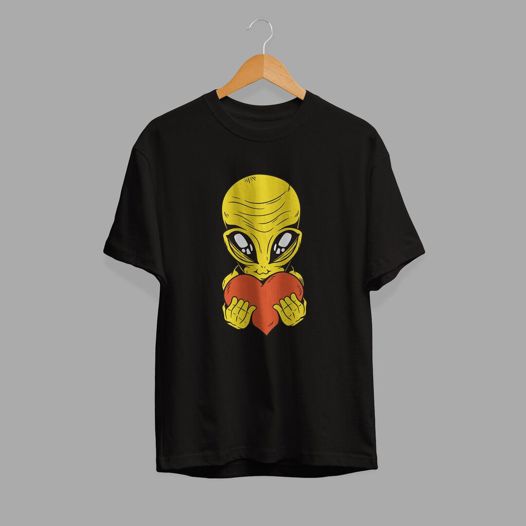 Alien With Heart Half-Sleeve T-Shirt — Black