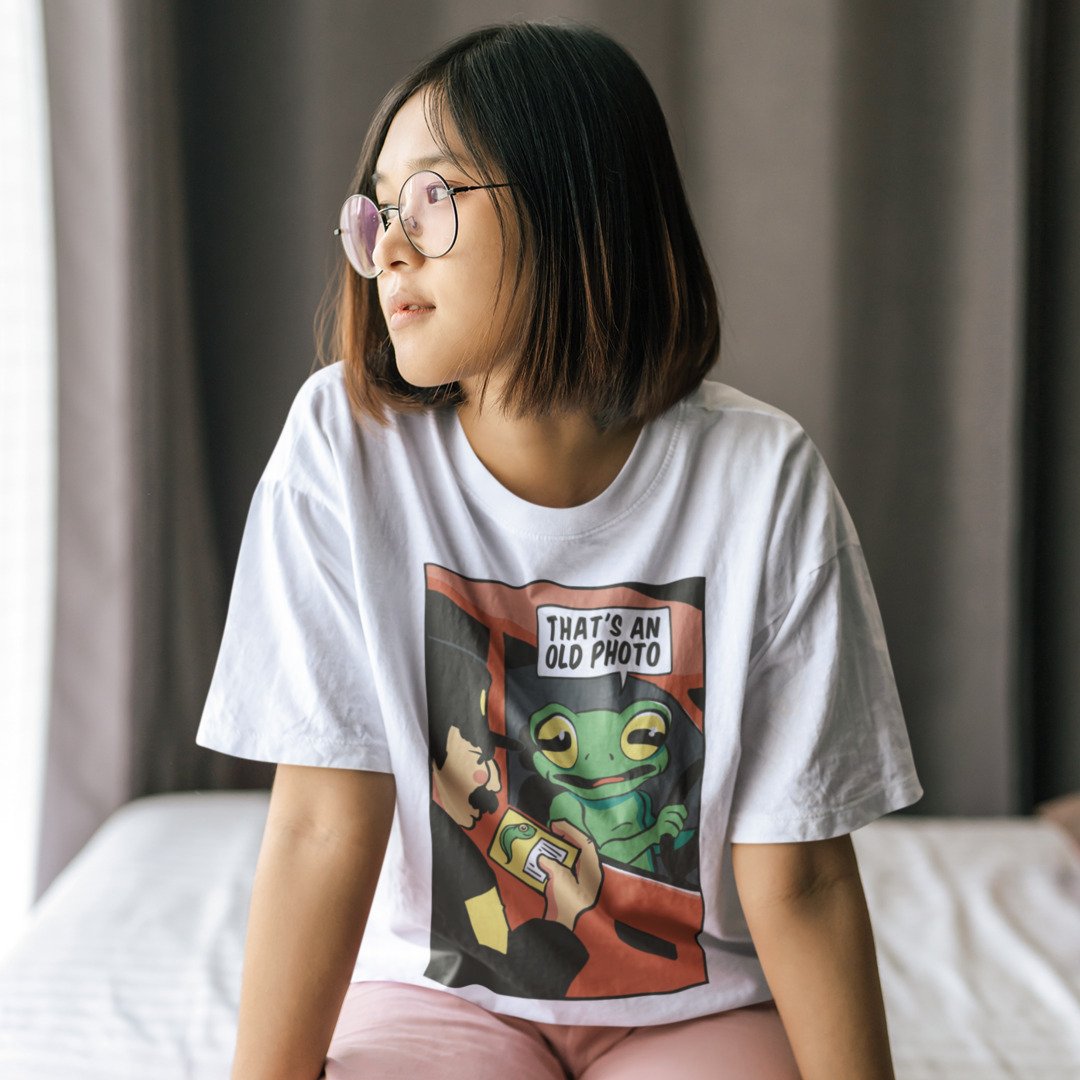 Cotton oversized t-shirt with Frog License Comic print