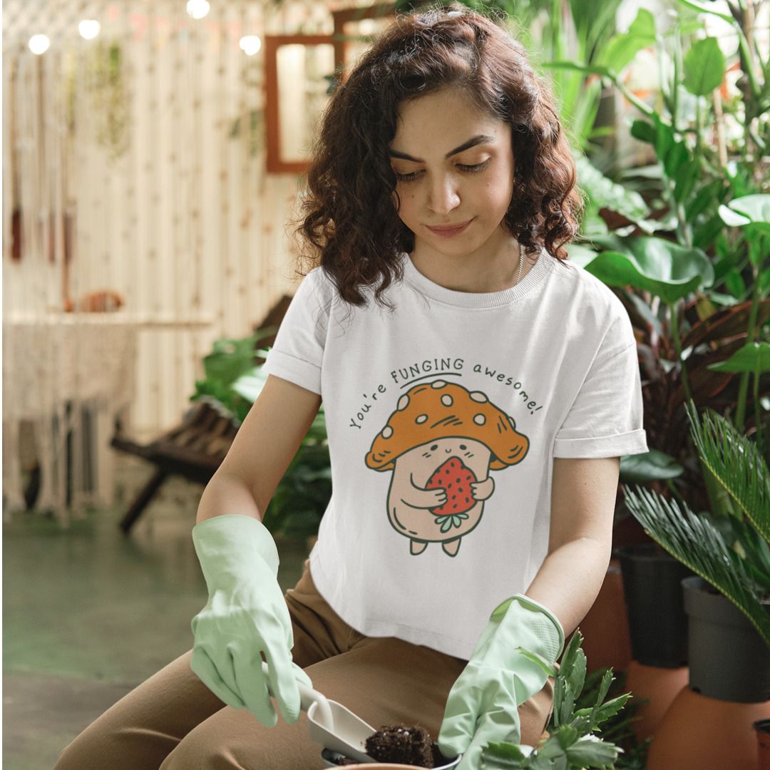 Cotton t-shirt with Funging Awesome print