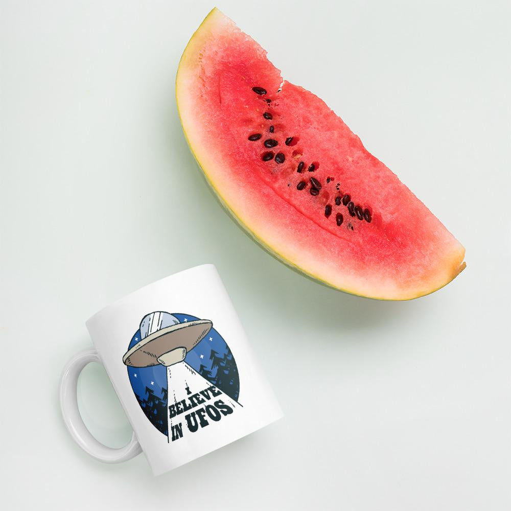 Alien Spaceship Coffee Mug — detail view 4
