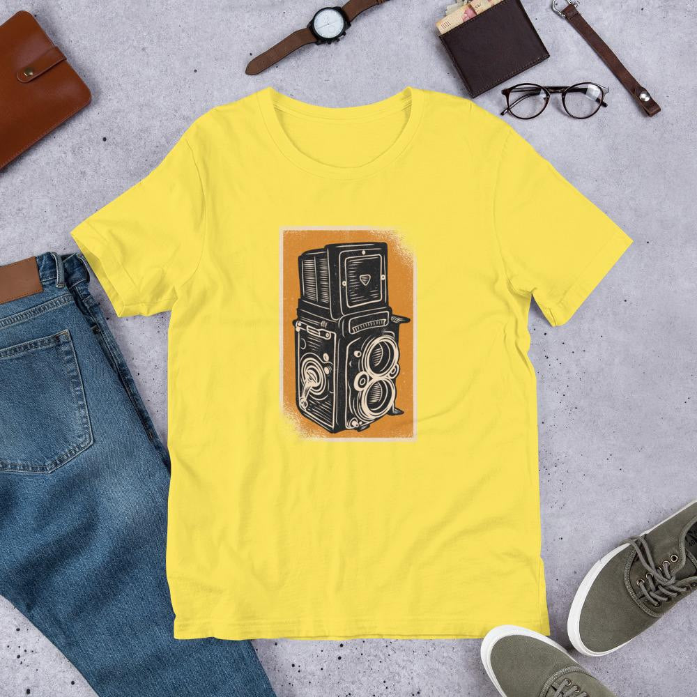 Vintage Rolleiflex Camera Half Sleeve T-Shirt — Yellow